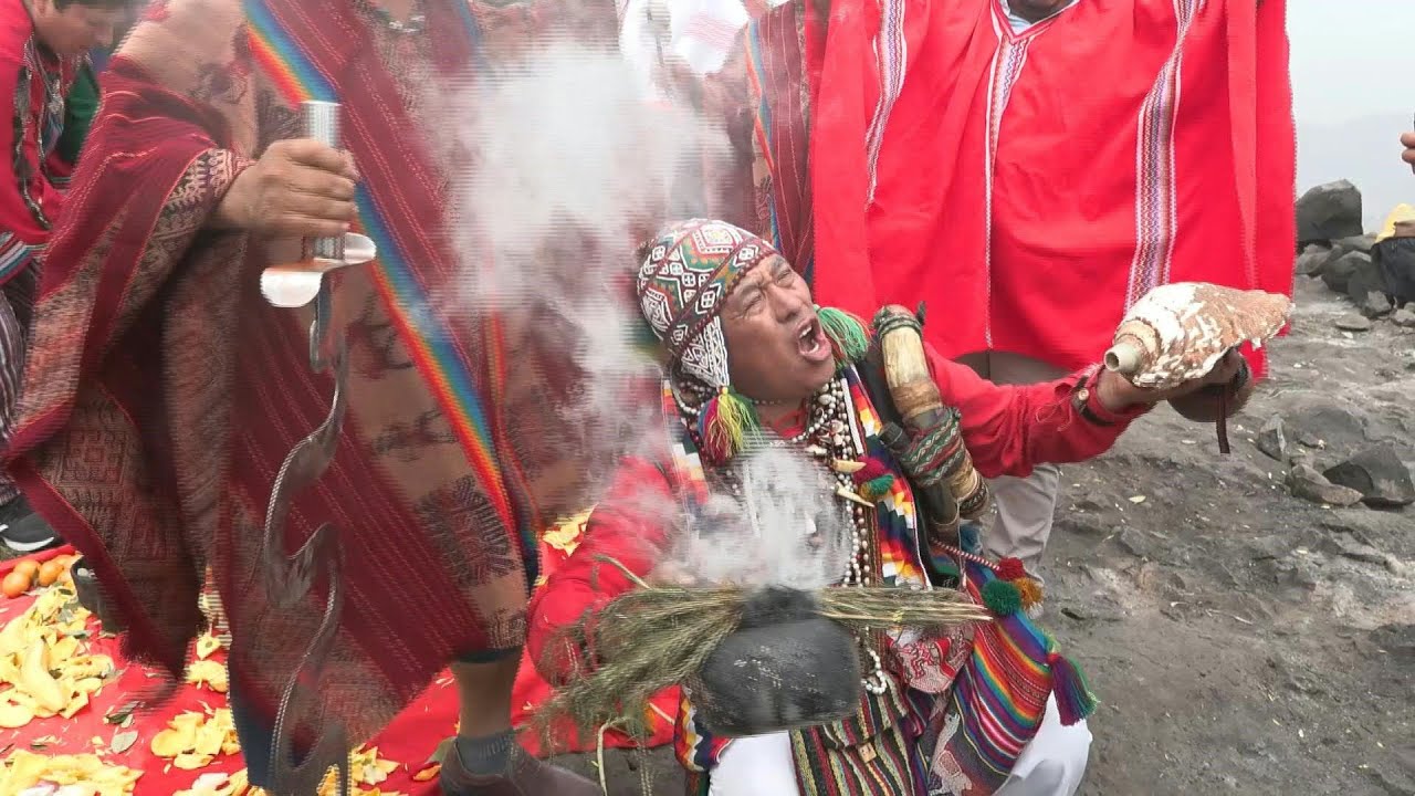 Peruvian shamans gather to make 2023 prophecies | AFP
