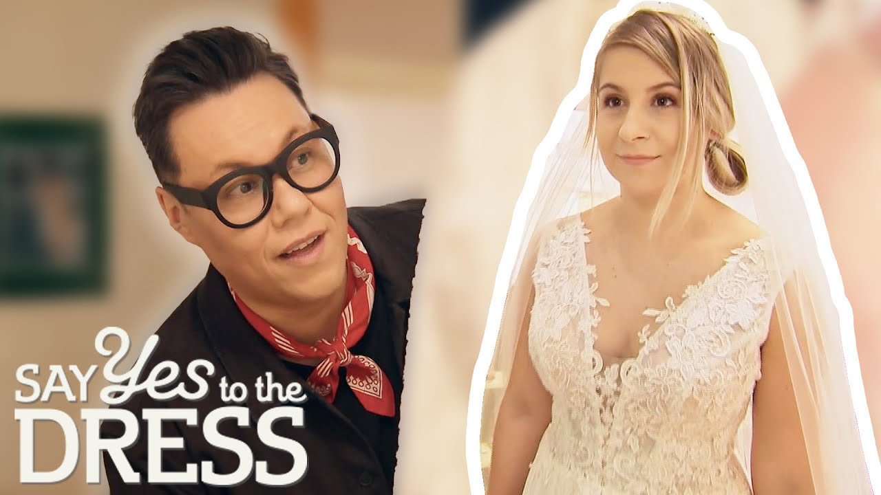 Bride & Entourage IN TEARS Seeing Fiancé's Dress Choice! | Say Yes To The Dress: Poland