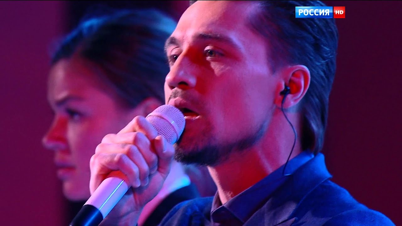 Дима Билан - Не молчи (Шоу Валентина Юдашкина 08.03.2016 HD 1080p.)