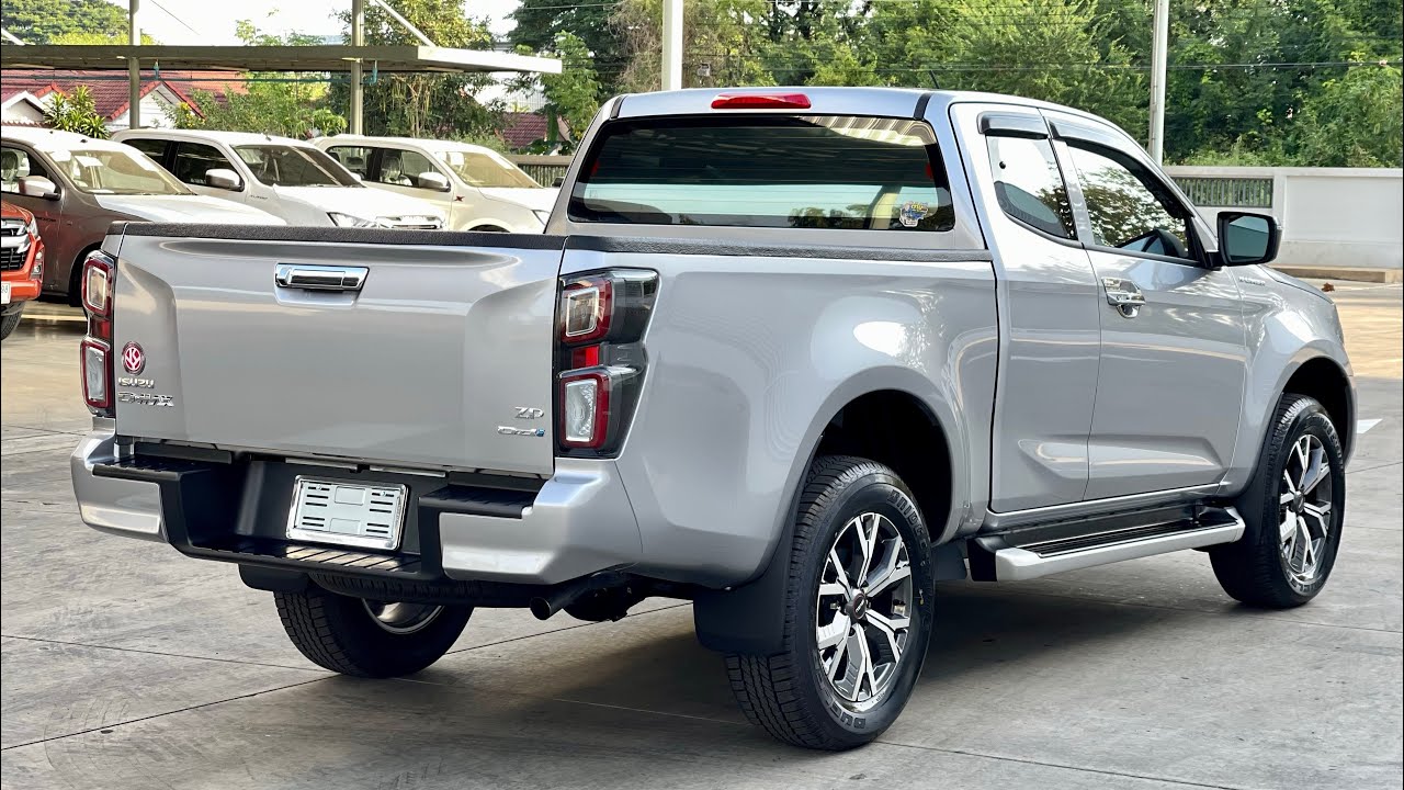 อีซูซุ ISUZU 2022 Spc Hilander 3.0 ZP ราคา 890,000 บาท⭐️