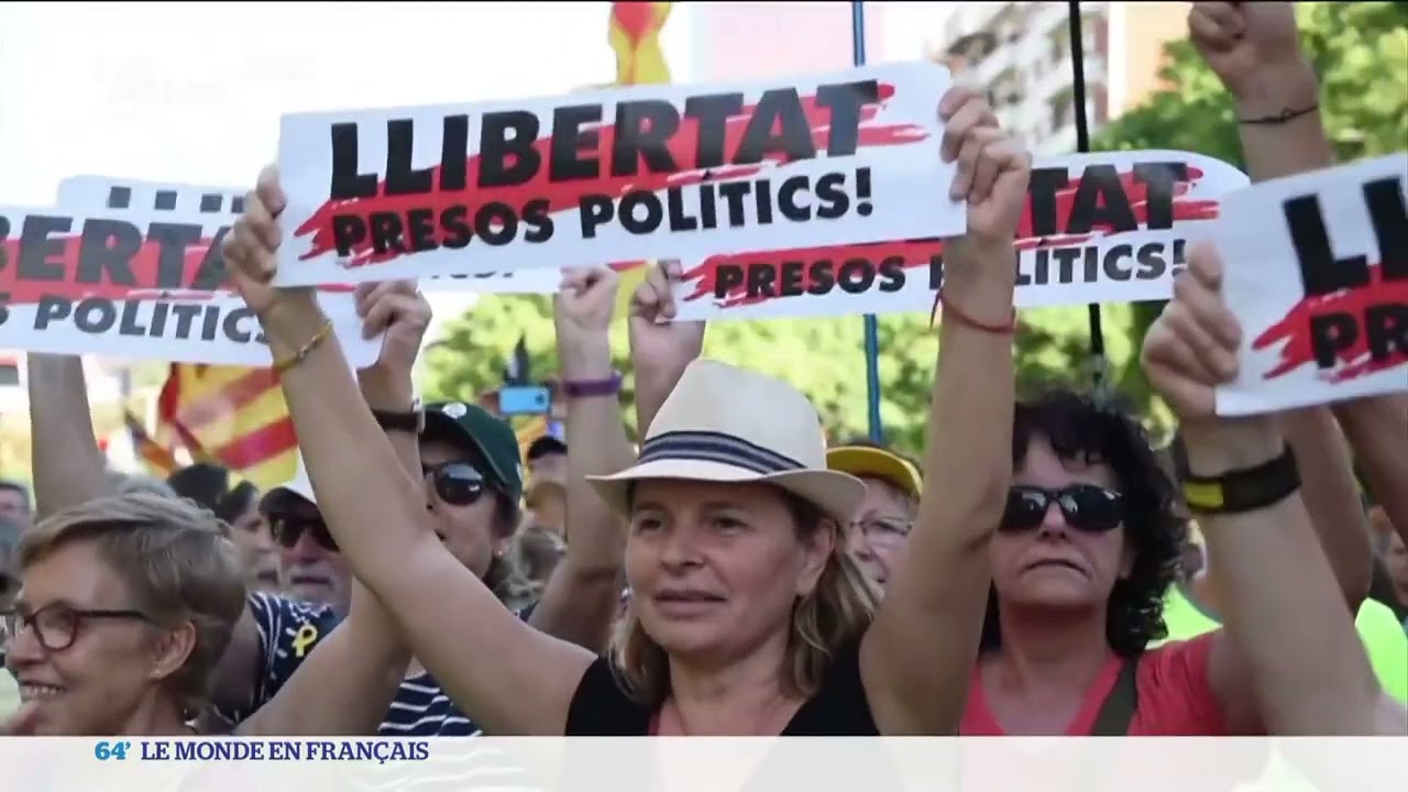 Espagne : qui est Santiago Abascal, chef du parti d'extrême droite VOX ?