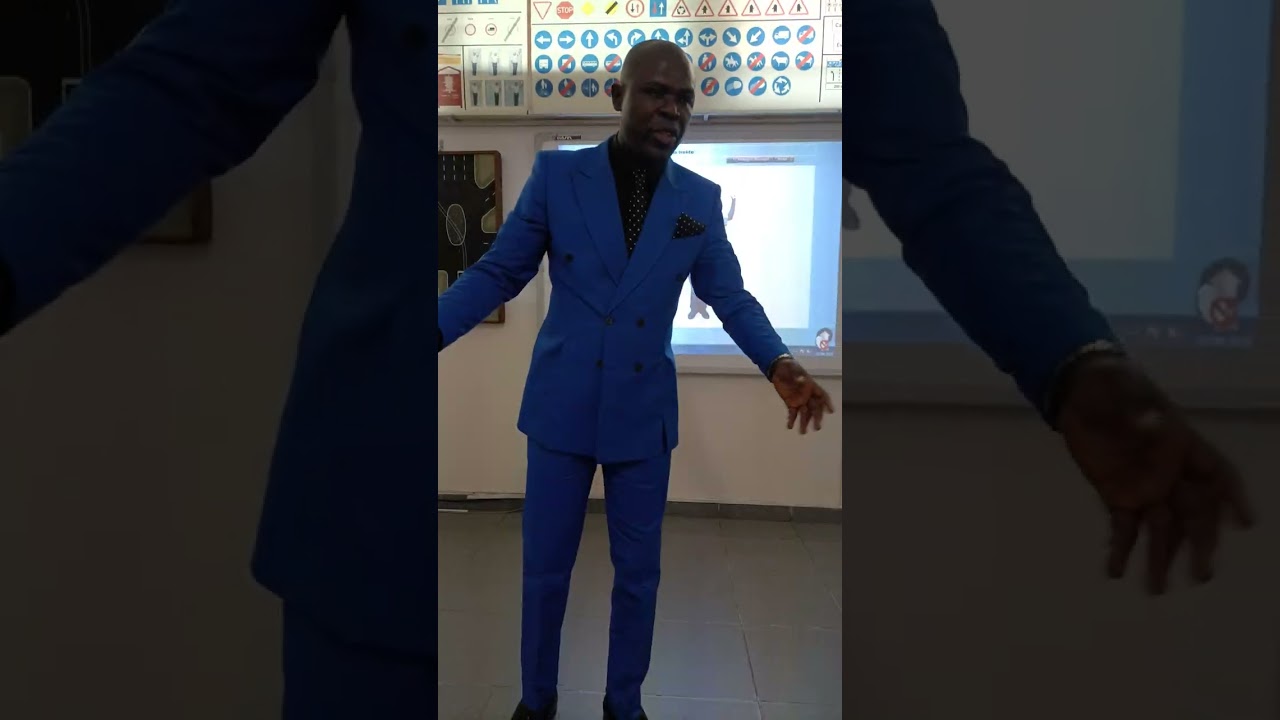 Sinais dos agentes reguladores de trânsito.