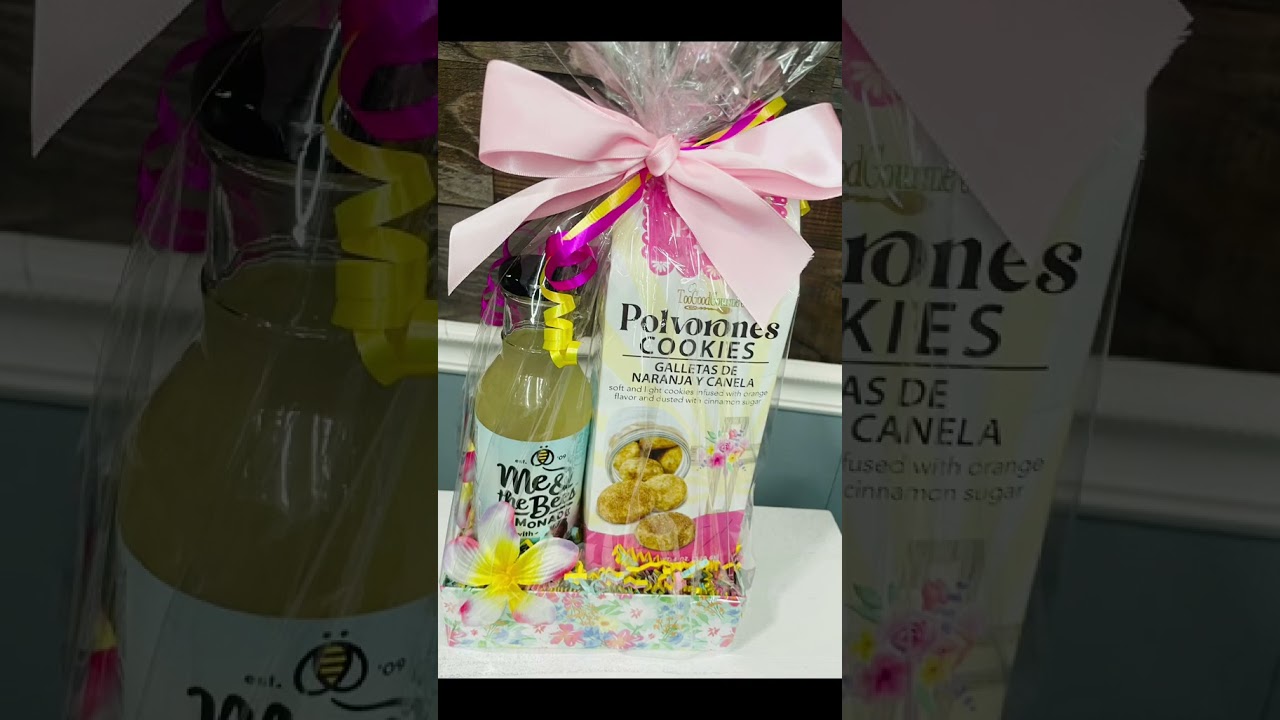 Cookies with Me and the Bees Gift Basket/ Gift Basket Ideas/ Designing Gifts for Any Occasion