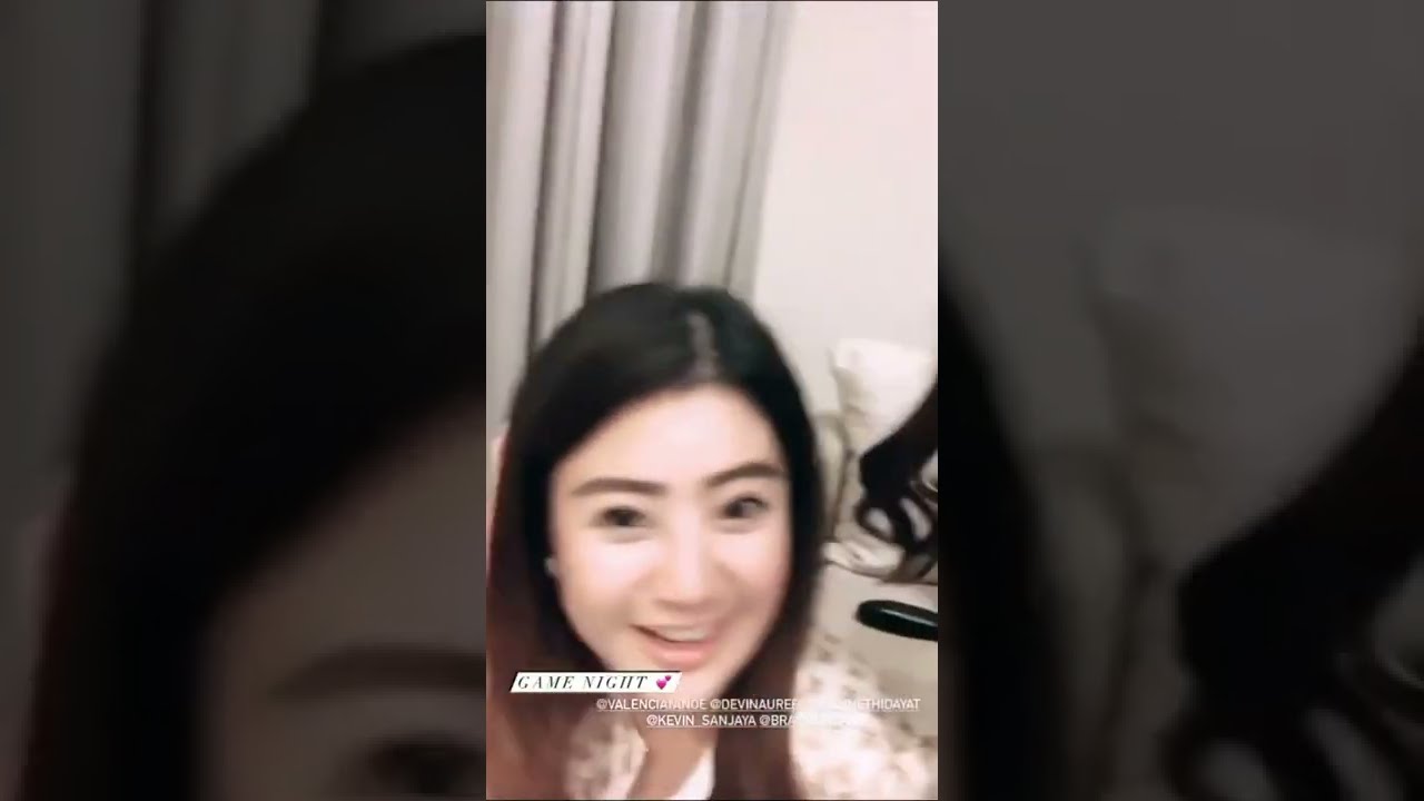 KEVIN SANJAYA DAN VALENCIA TANOESOEDIBJO MENGHABISKAN WAKTU LIBUR BERSAMA