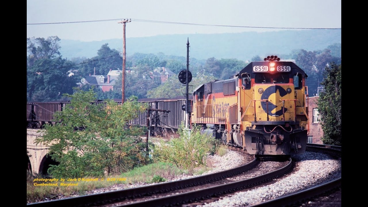 CHESSIE SYSTEMS SD50's leading the way. 1990 1991