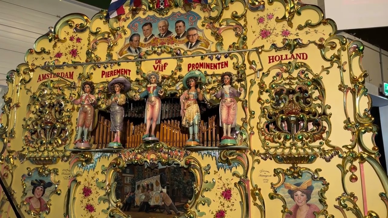 Draaiorgel de Vijf Prominenten speelt Conny Vandenbos Medley