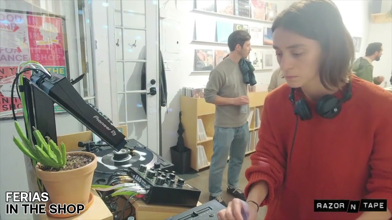 Ferias (Guthrie + Alina) - In The Shop