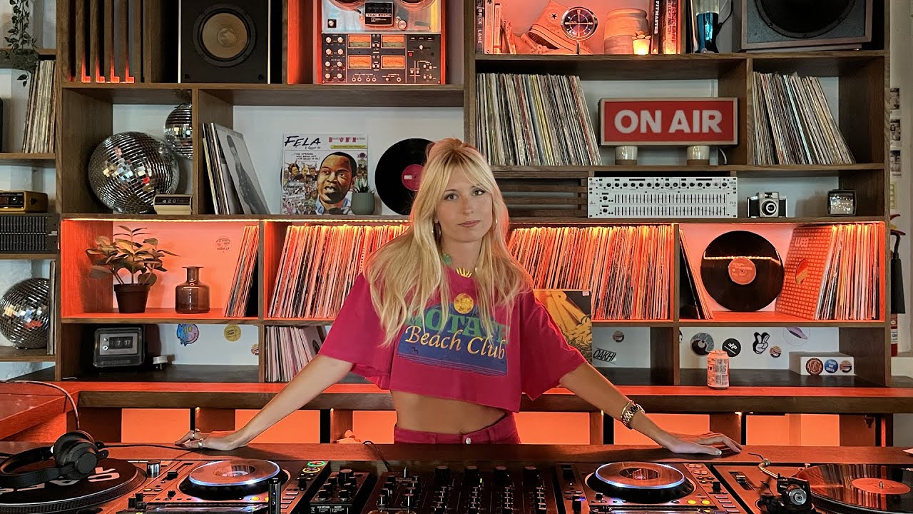 Frederika  |  Radio 1001  |  Disco, Boogie and World Mix  |  05.09.23