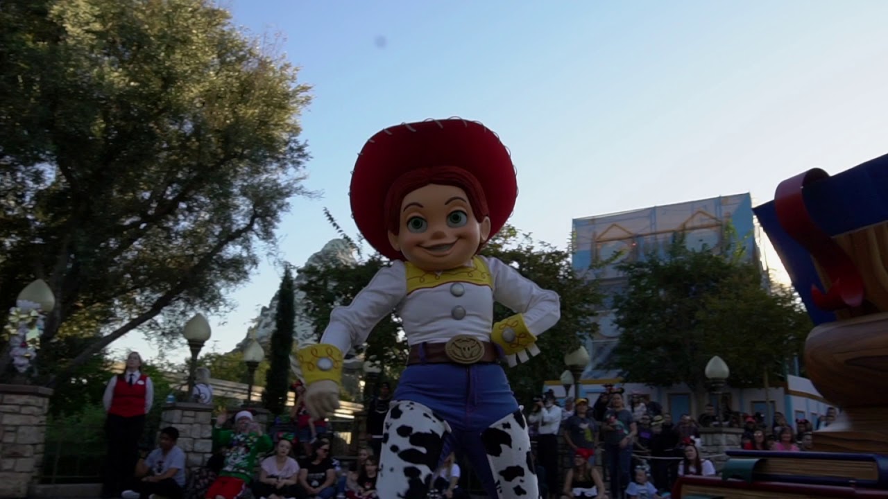 Christmas Fantasy Parade -- Disneyland 2019