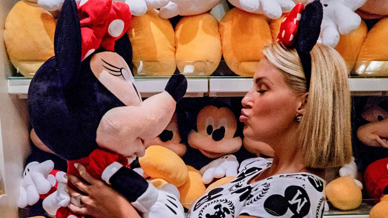 DISNEYLAND IN STYLE HONG KONG 2018