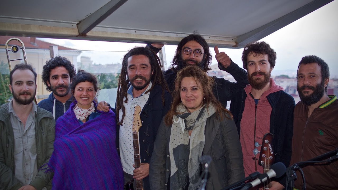 Komik Günler - live in der radioeins Radiobrücke Istanbul