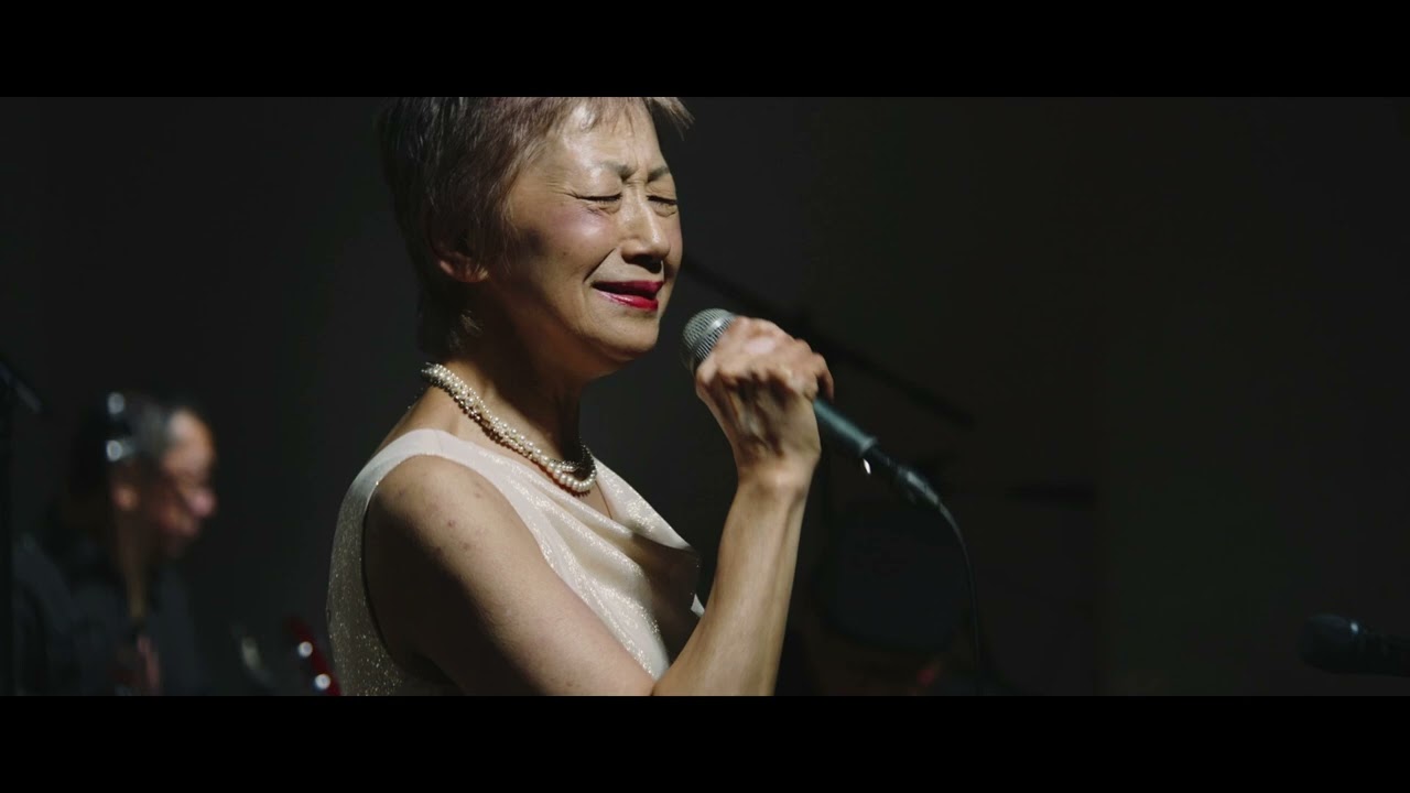 百万本のバラ