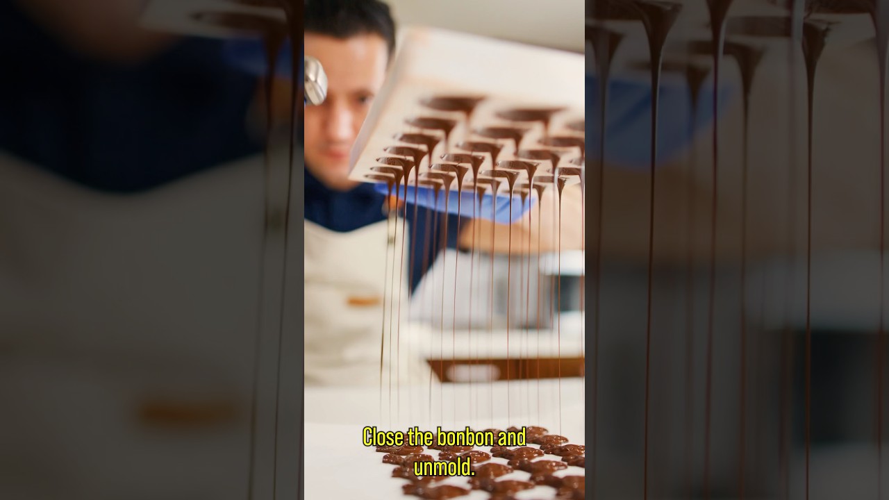 Extra creamy dark chocolate bonbon. ​⁠@rulls-kitchen tap below for full recipe.
