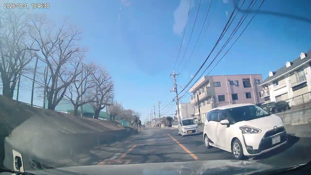 ドラレコ　2026.01.31　10:48　青柳７丁目