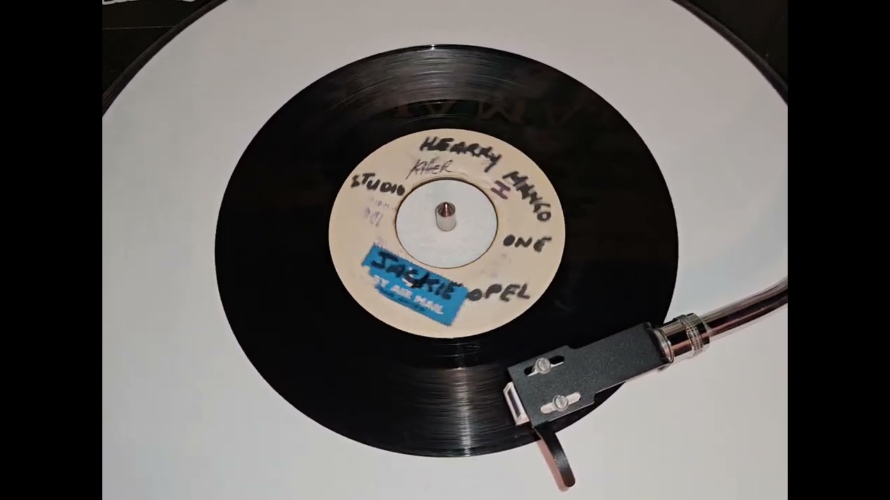 Jackie Opel - Hairy Mango 