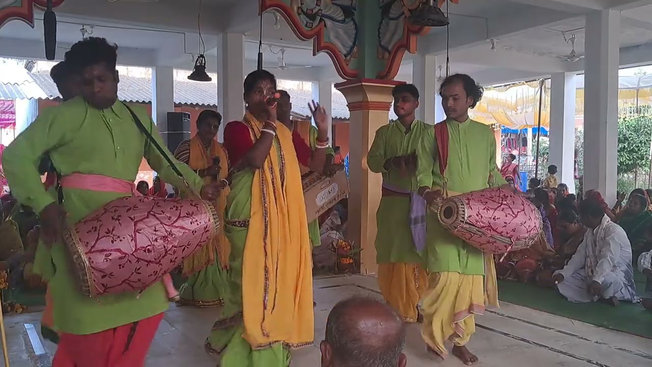 মন ভোরে উঠে... নাম কীর্তন ও নাচের রহস্য ফাঁস!