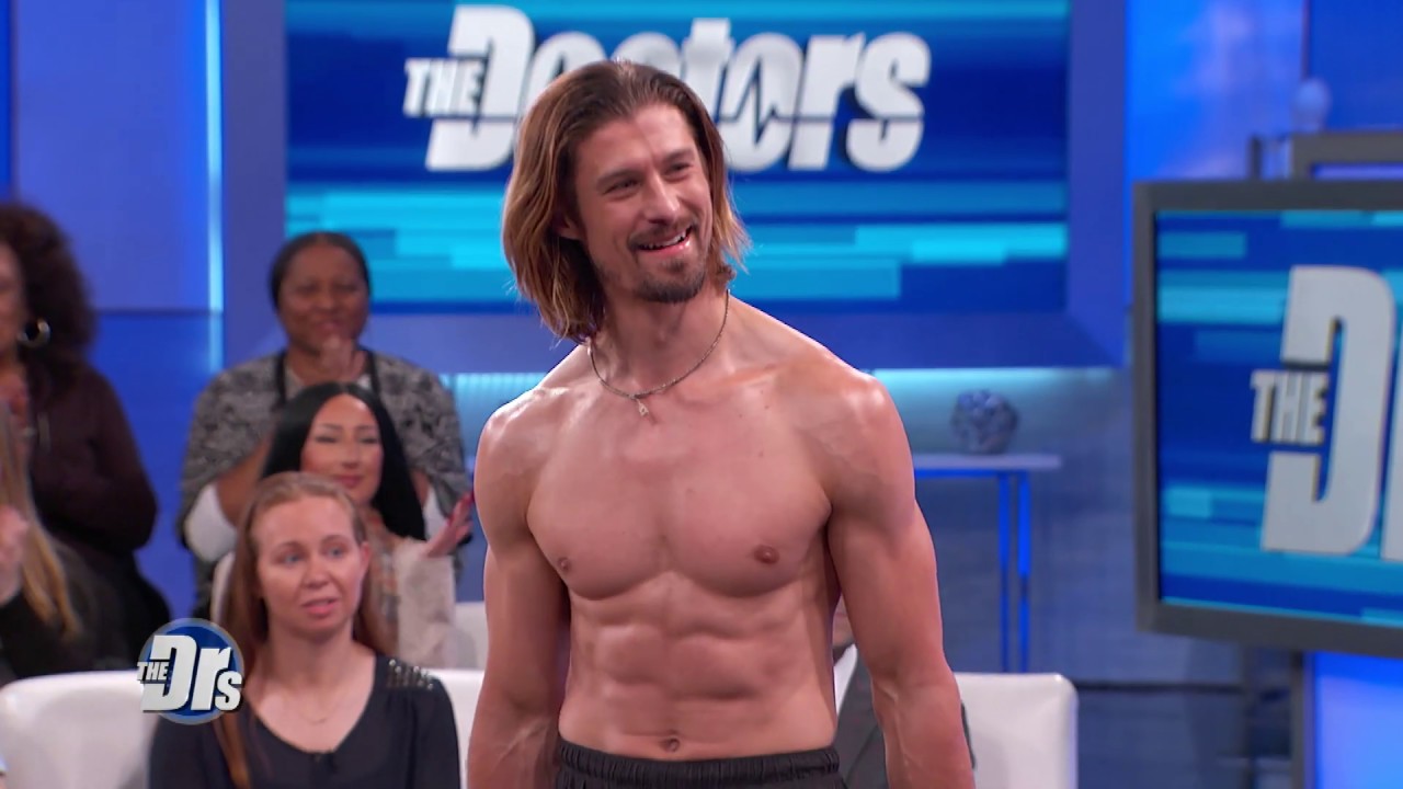 Quick Workout Moves with Halle Berry's Trainer!