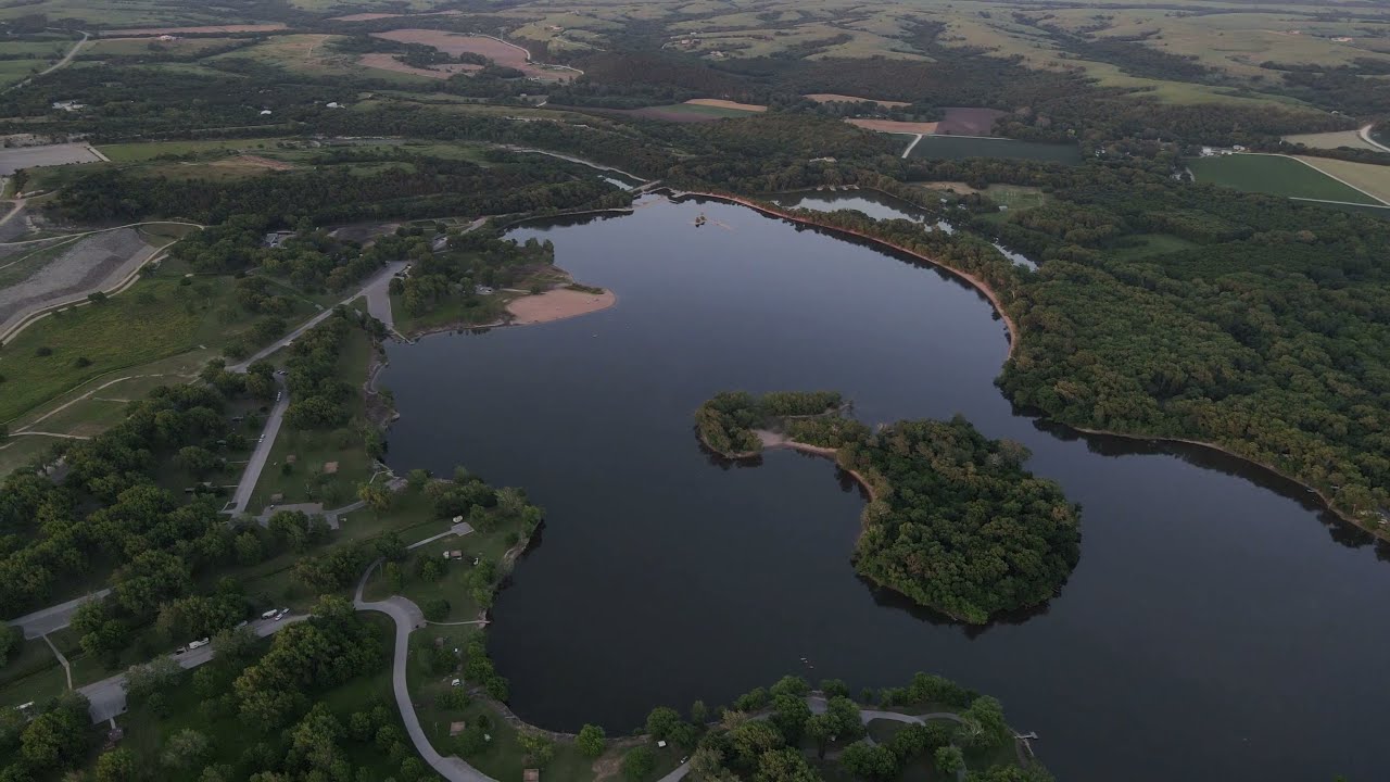 Tuttle Creek Lake - Manhattan KS - 2k - By CD