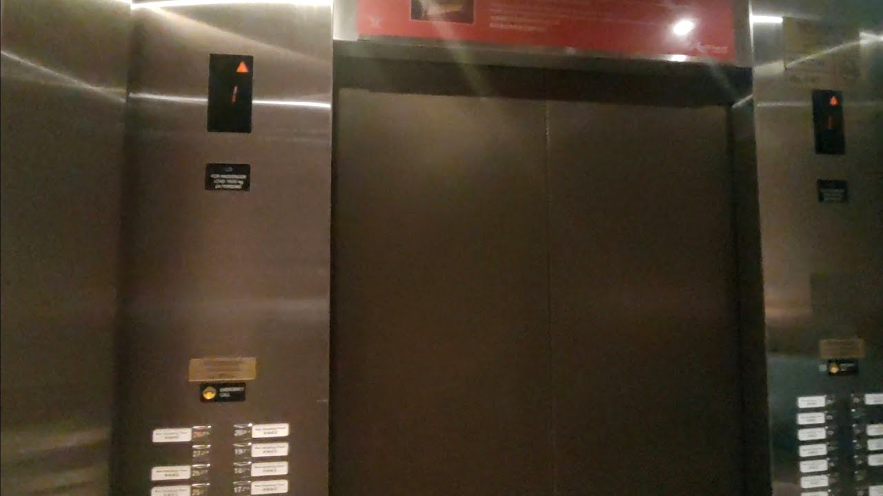 LG Elevator at First World Hotel Tower 2 in Genting Highlands, Pahang, Malaysia (High Rise)