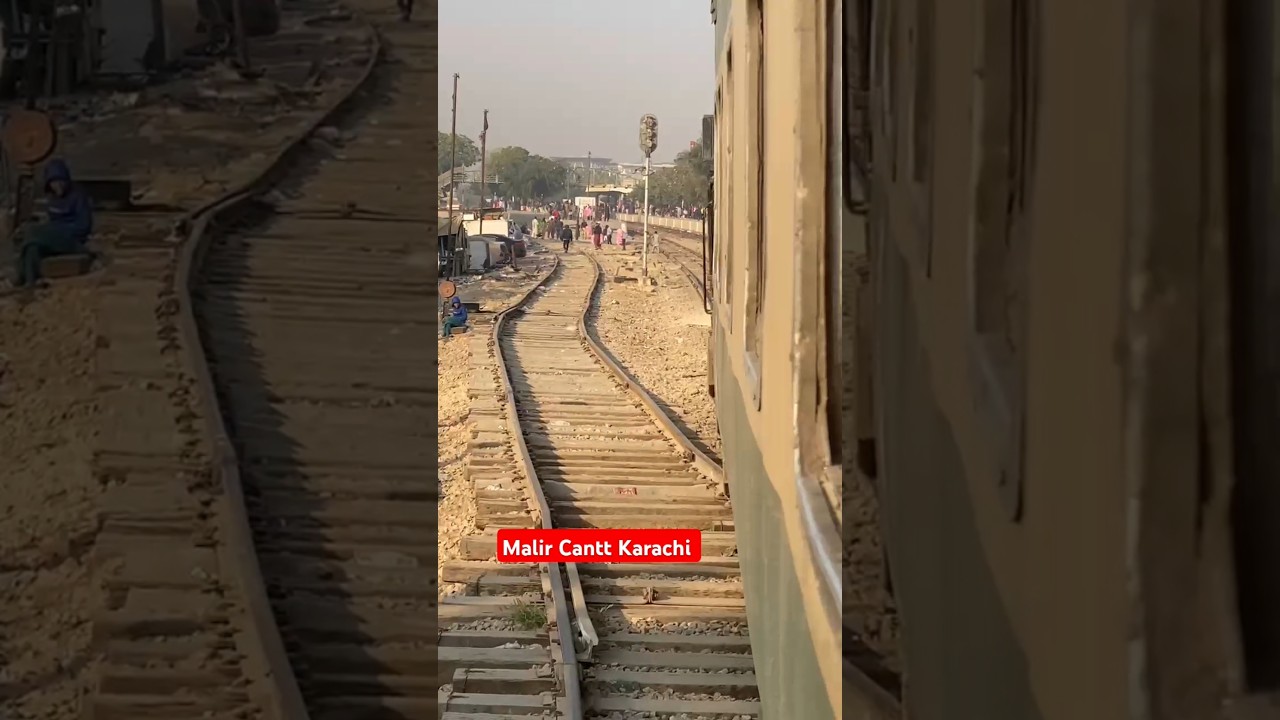 Fareed Express Entering Drigh Road Station With Awesome Whistle
