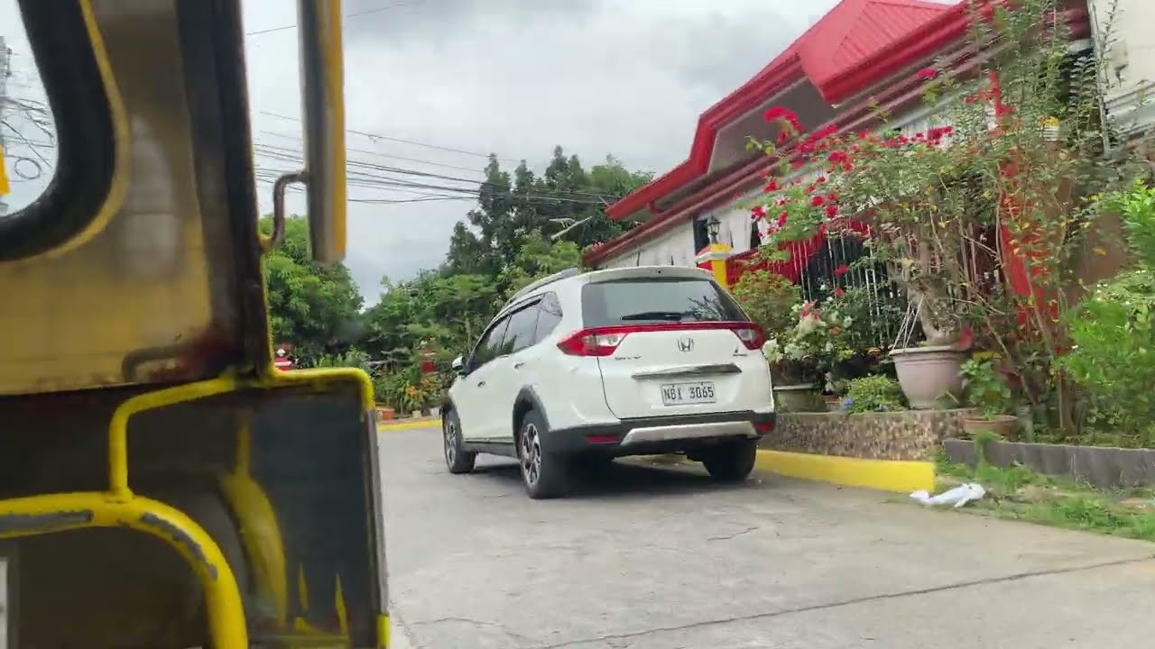 Tricycle Ride via Subdivision Shortcut: Alangilan to Immigration Office [4K]