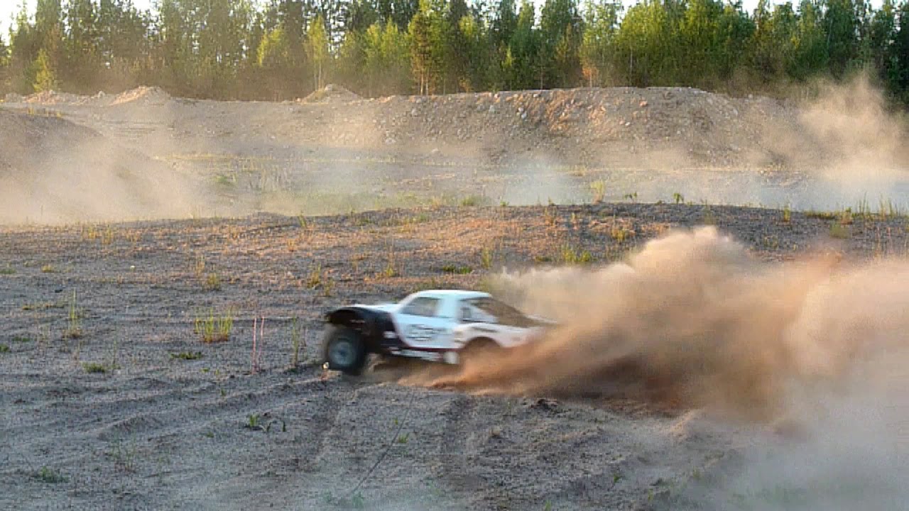 Losi 5ive-T 30.5cc - Sandpit Run