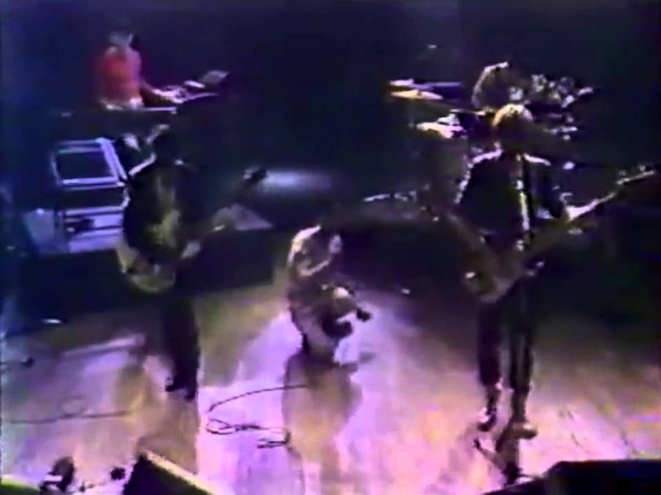 Simple Minds - Celebrate/The American/Premonition (Studio Gabriel, French TV 1982) (Remastered)