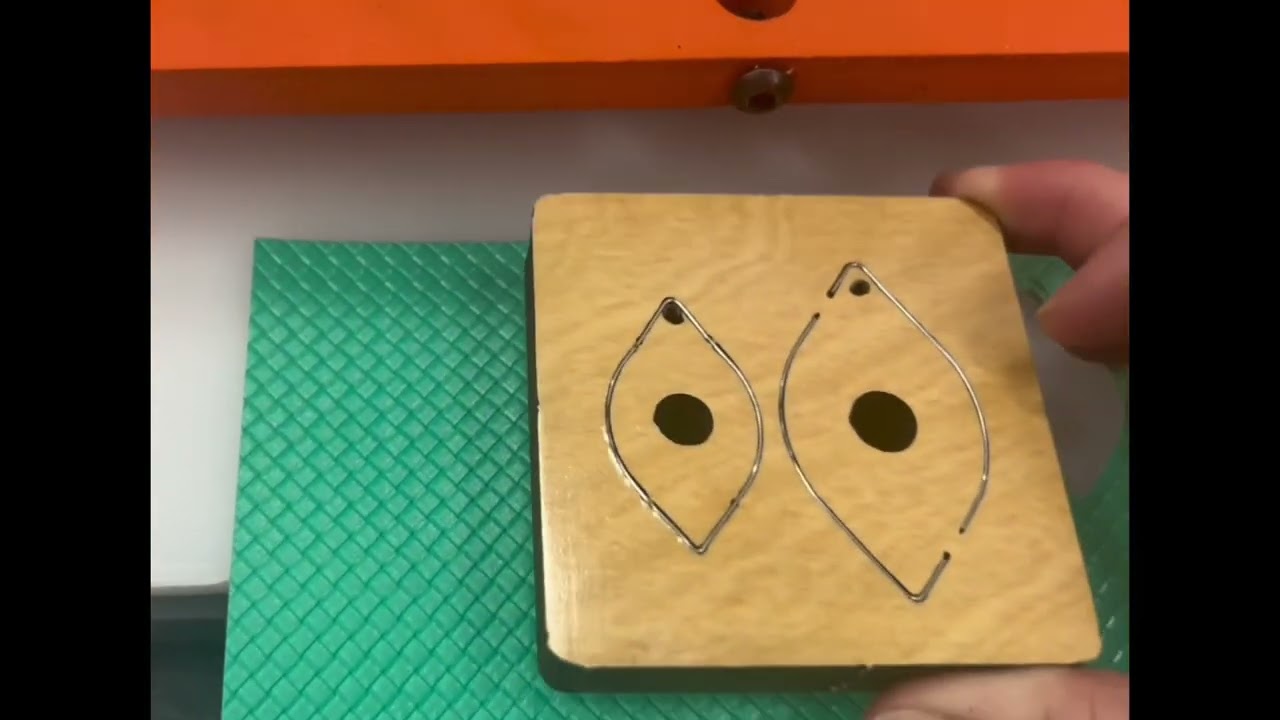 Demo & Review of the Vevor Leather Cutting Machine #amazonfinds #leather #leathercutting