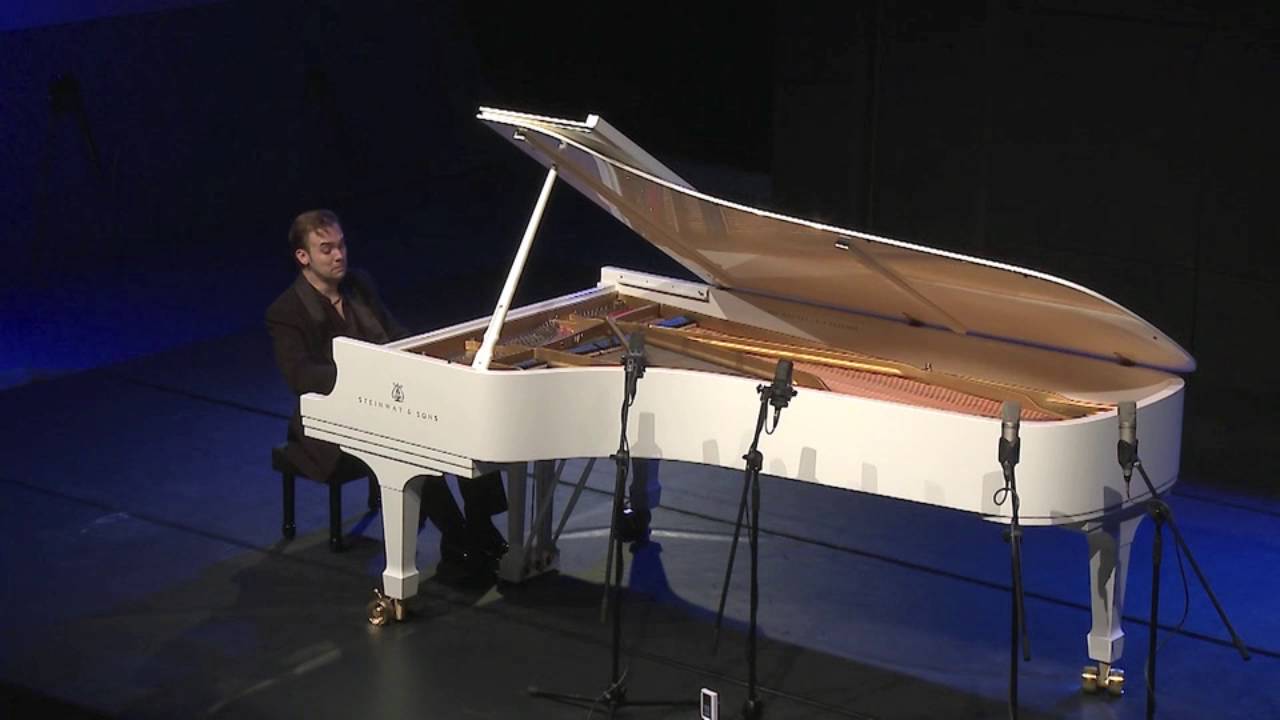 Evgeni Bozhanov Domenico Scarlatti sonata K107