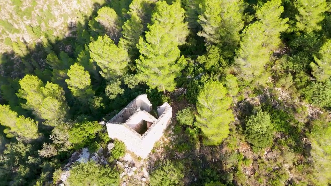 ⛰️✨ Entre montañas y silencio: la Valldigna en su estado más puro ✨⛰️