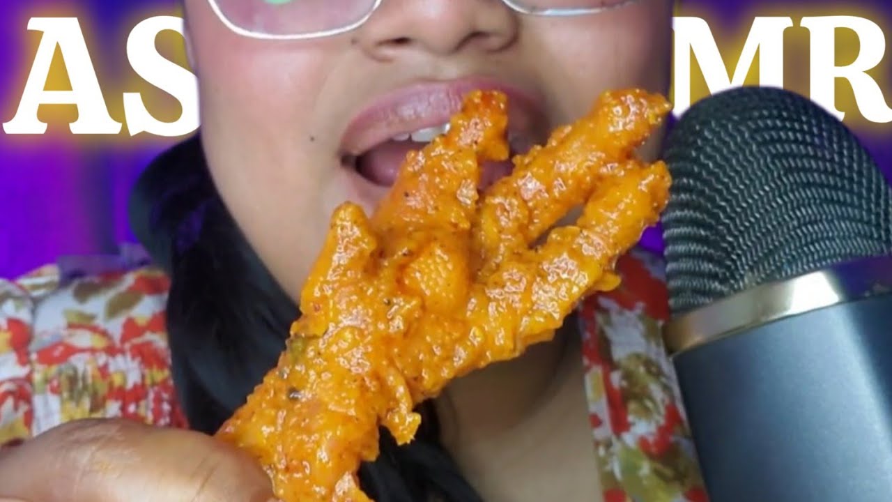 ASMR COMIENDO PATITAS DE POLLO