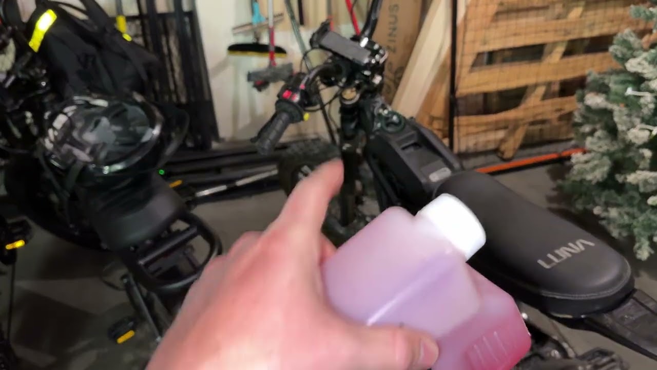 My review of my shimano mineral oil (brake bleed)