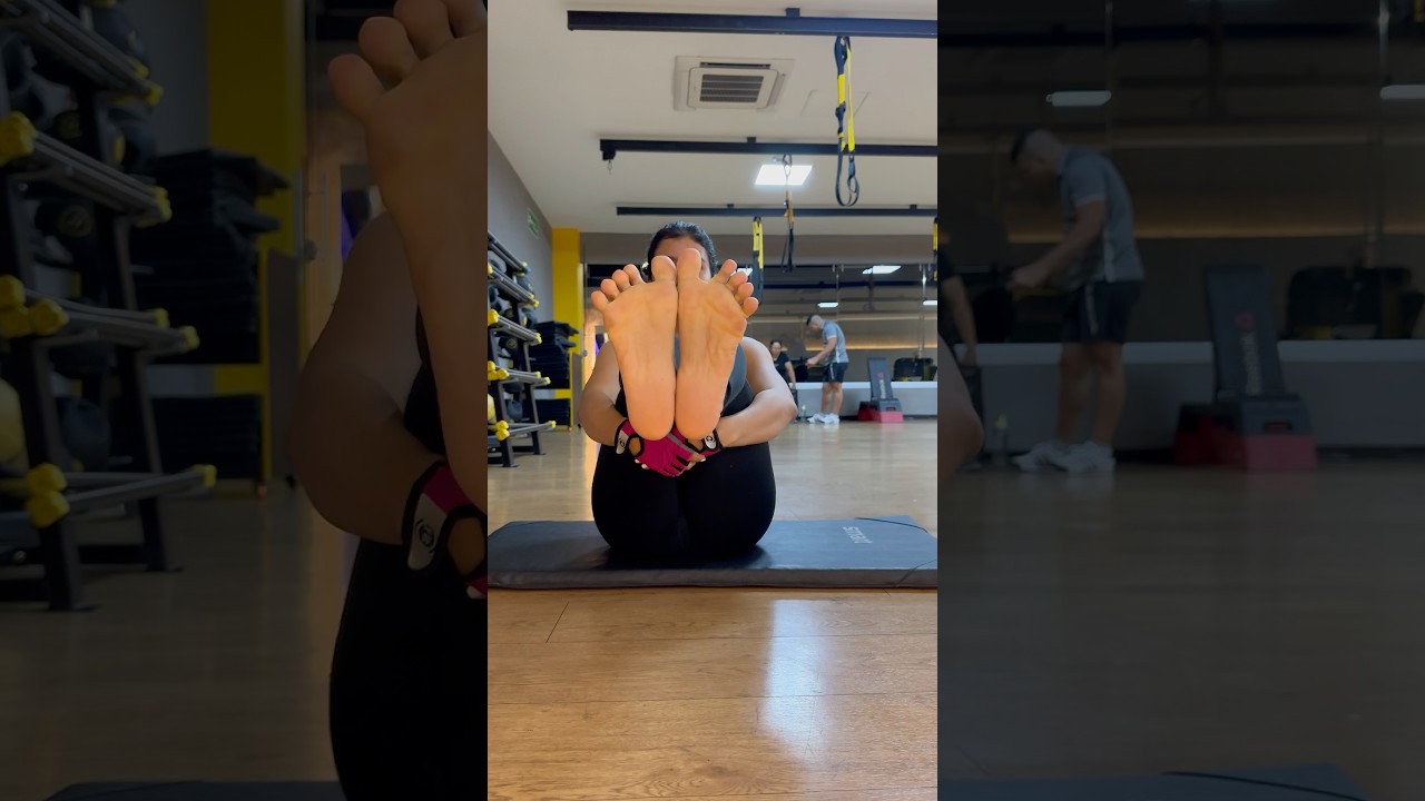 Do you like my feet? 🦶 hehe I love them 😍 