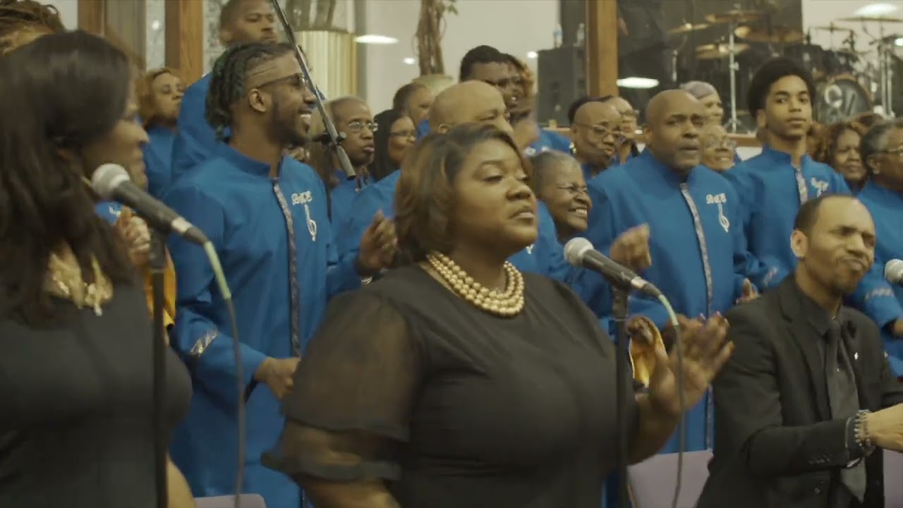 Bill Moss Jr. and the BM&E State Choir - Some Day We'll Meet