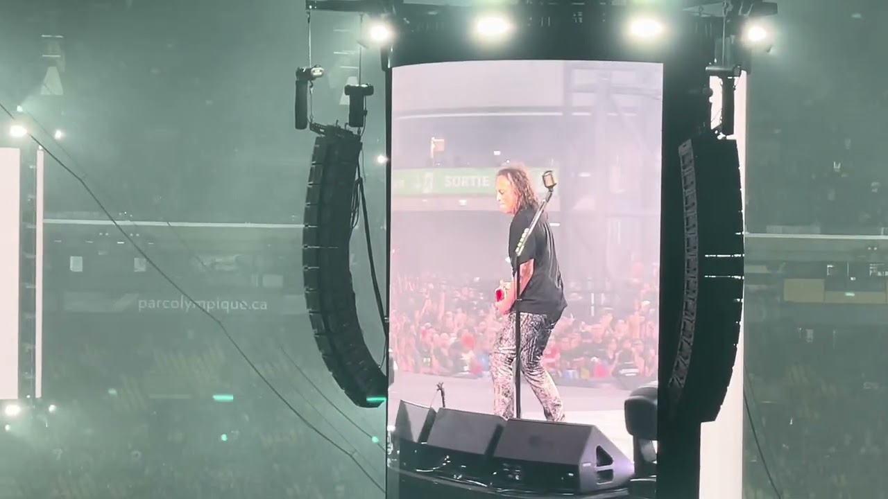 Enter sandman live in Montreal 2023 Metallica 