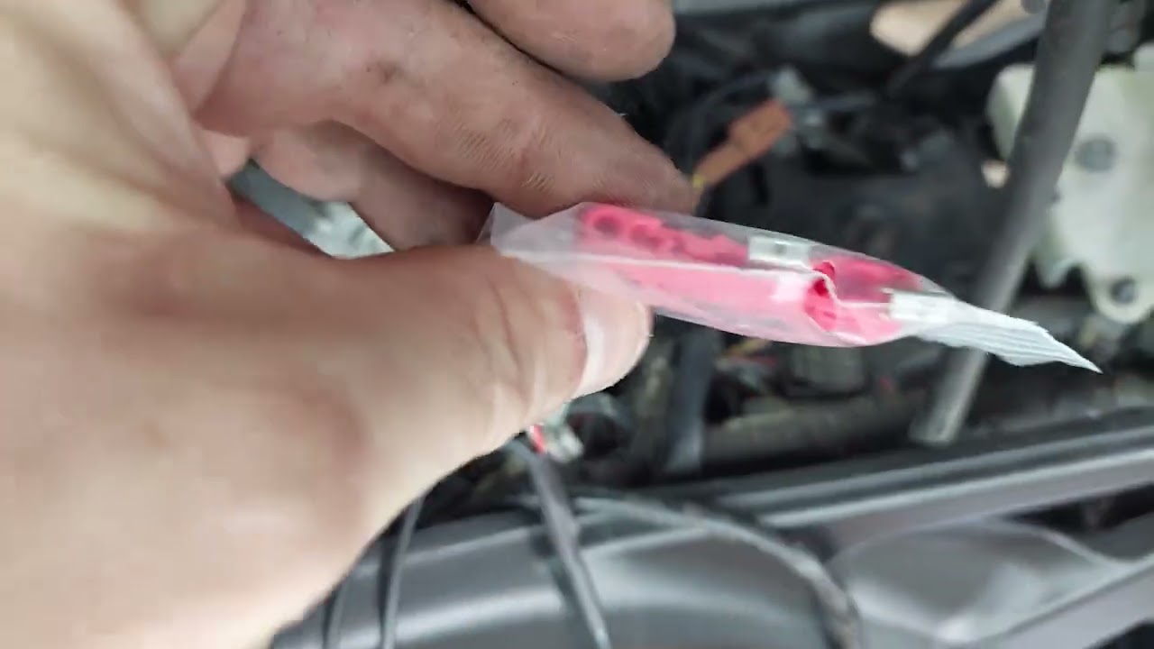 Healtech GI Pro Gear Indicator installation on 2008 Yamaha FZ6N & General bike update.