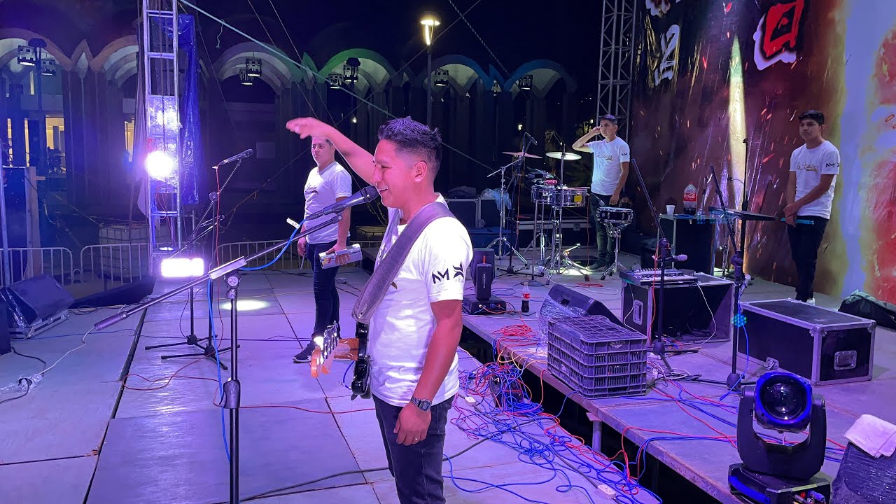 Cumbia cristiana Sonidera / Grupo La Unción: Recibe toda la Gloria En vivo      #cumbia #cristiana