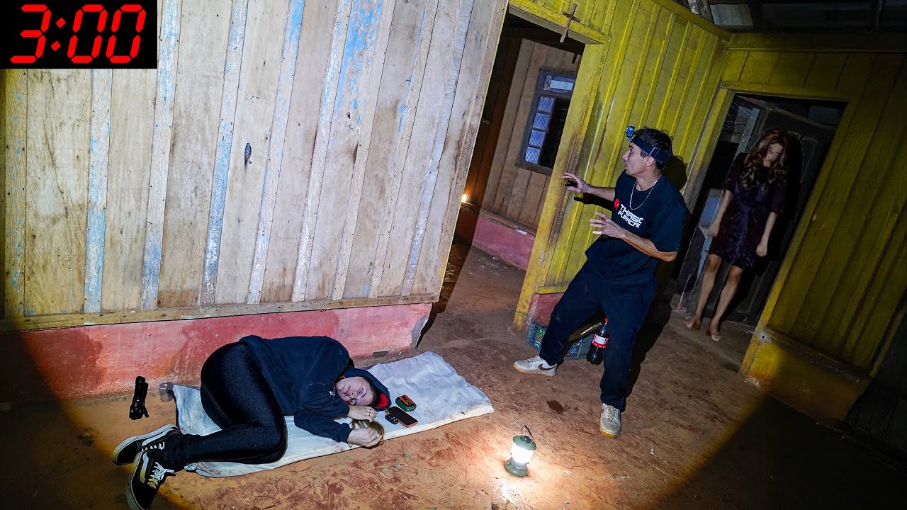 Dormindo Sozinhos na Casa mais Assombrada do Paran&aacute; e um Fantasma Apareceu na minha Frente