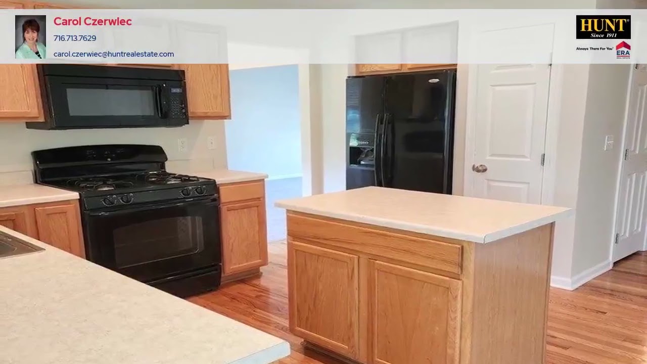 5839 Pinehurst Court, Lake View, NY 14085