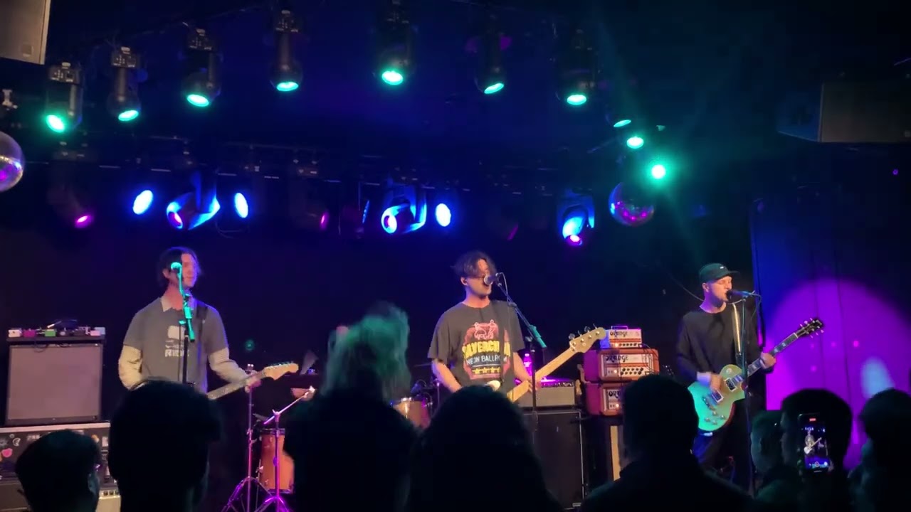 Hole - Heavenward - The Moroccan Lounge