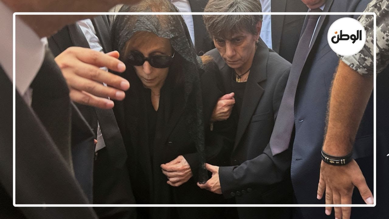طلب أخير لـ فيروز قبل تشييع جثمان زياد الرحباني إلى مثواه الأخير.. ماذا قالت؟