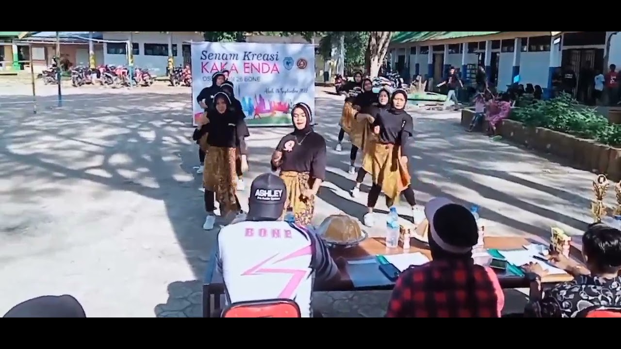 LOMBA SENAM KREASI KAKA ENDA OSIS SMAN 26 BONE KELAS XII MIPA 1(SEHATKAN GENERASI MUDA)