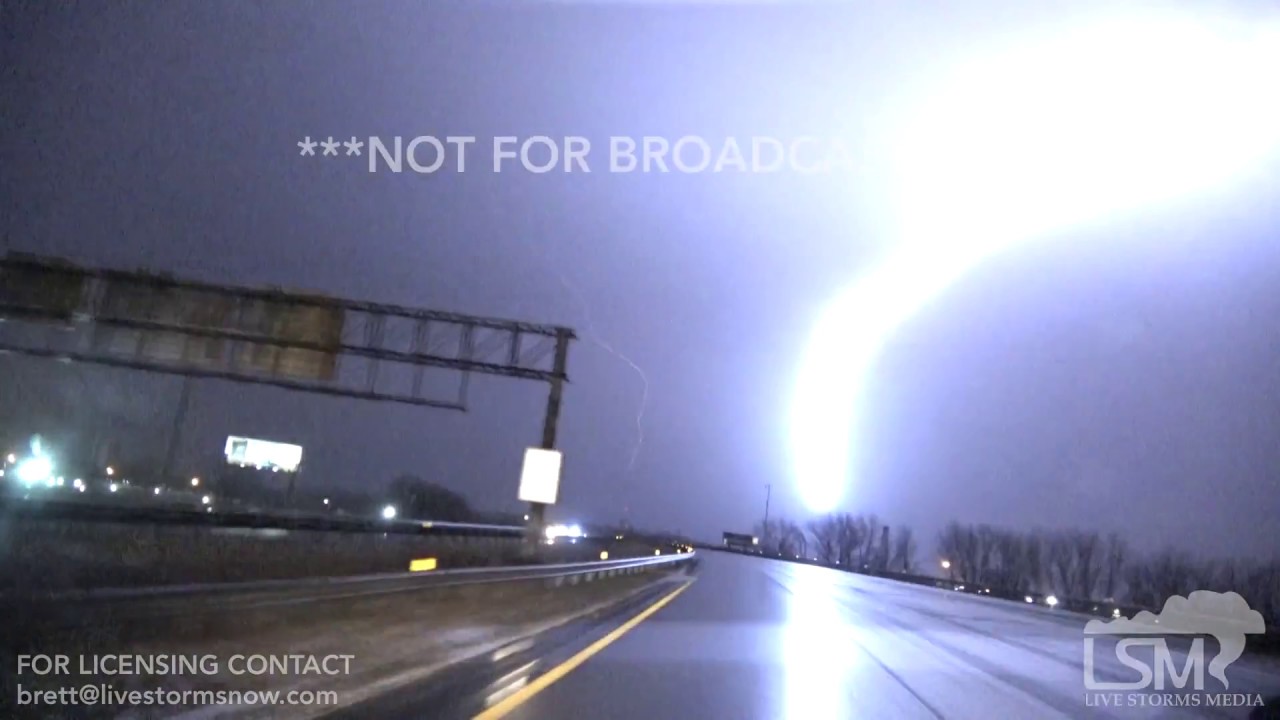 STOCK - 03/06/2017 - Kansas City, MO - Insane Lightning Strikes
