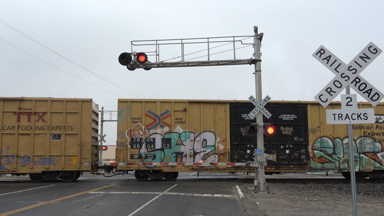 UP 1071 LRS51 Local - *Added Crossbucks* Mckinley Ave. Railroad Crossing Both Tracks Used Lathrop CA