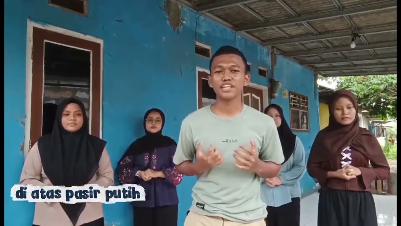 musikalisasi puisi kelompok 4 