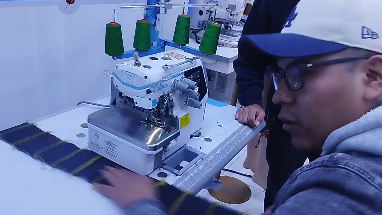Máquinas con inteligencia artificial                   ( Juan Morales) 