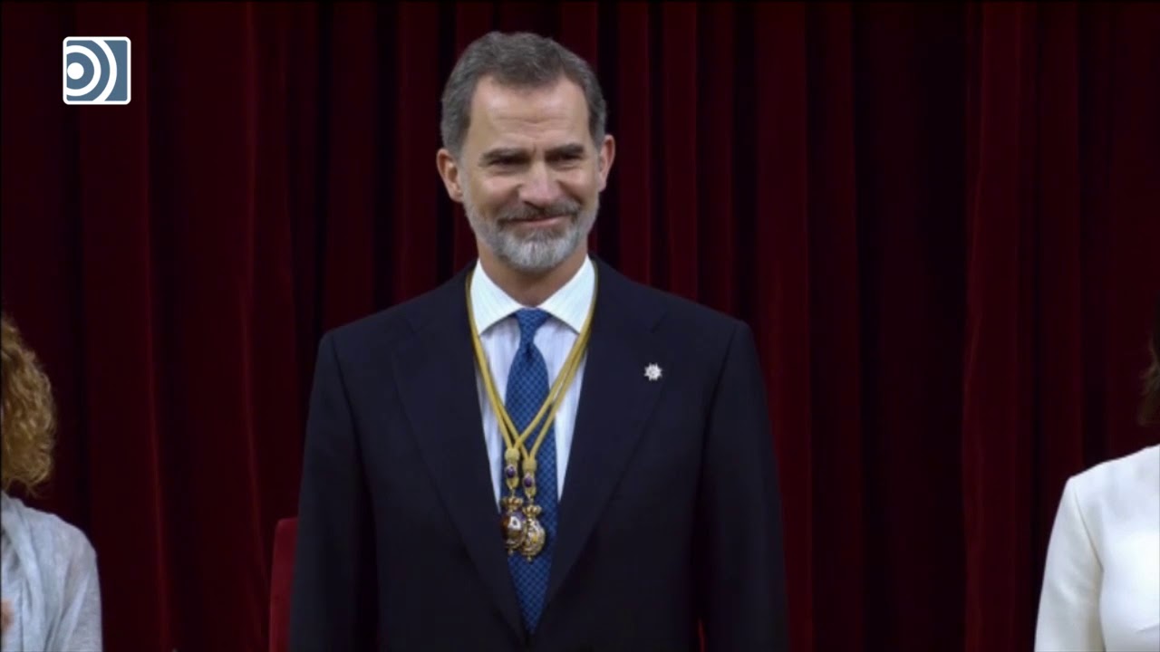 Ovación a los reyes en el Congreso en el arranque de la XIV legislatura