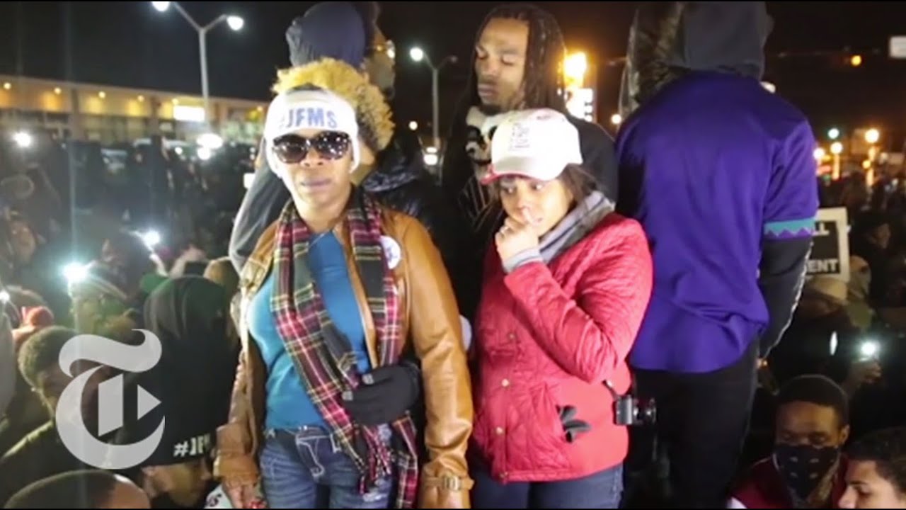 Ferguson Shooting: Michael Brown's Mother Reacts to Grand Jury Decision