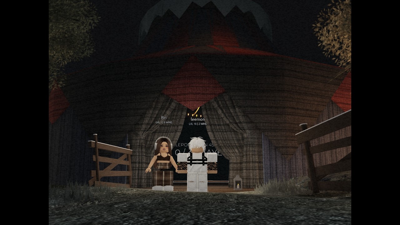 Playing roblox DEATH IN THE BOX