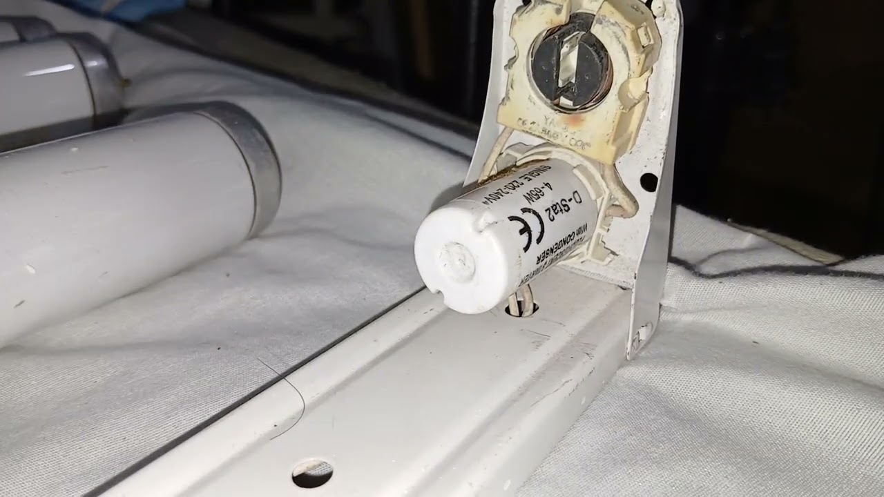 HOW TO CONVERT FLUORESCENT LAMP..INTO LED LIGHT